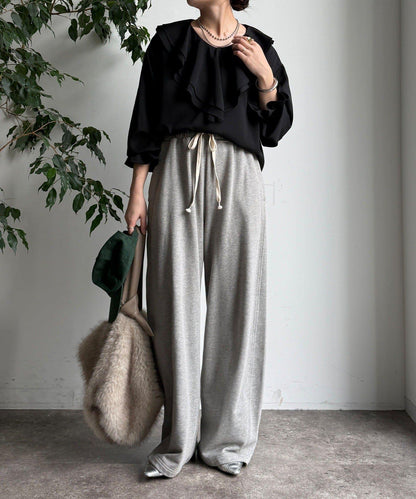 【WEB限定】ピコフリルカラーブラウス