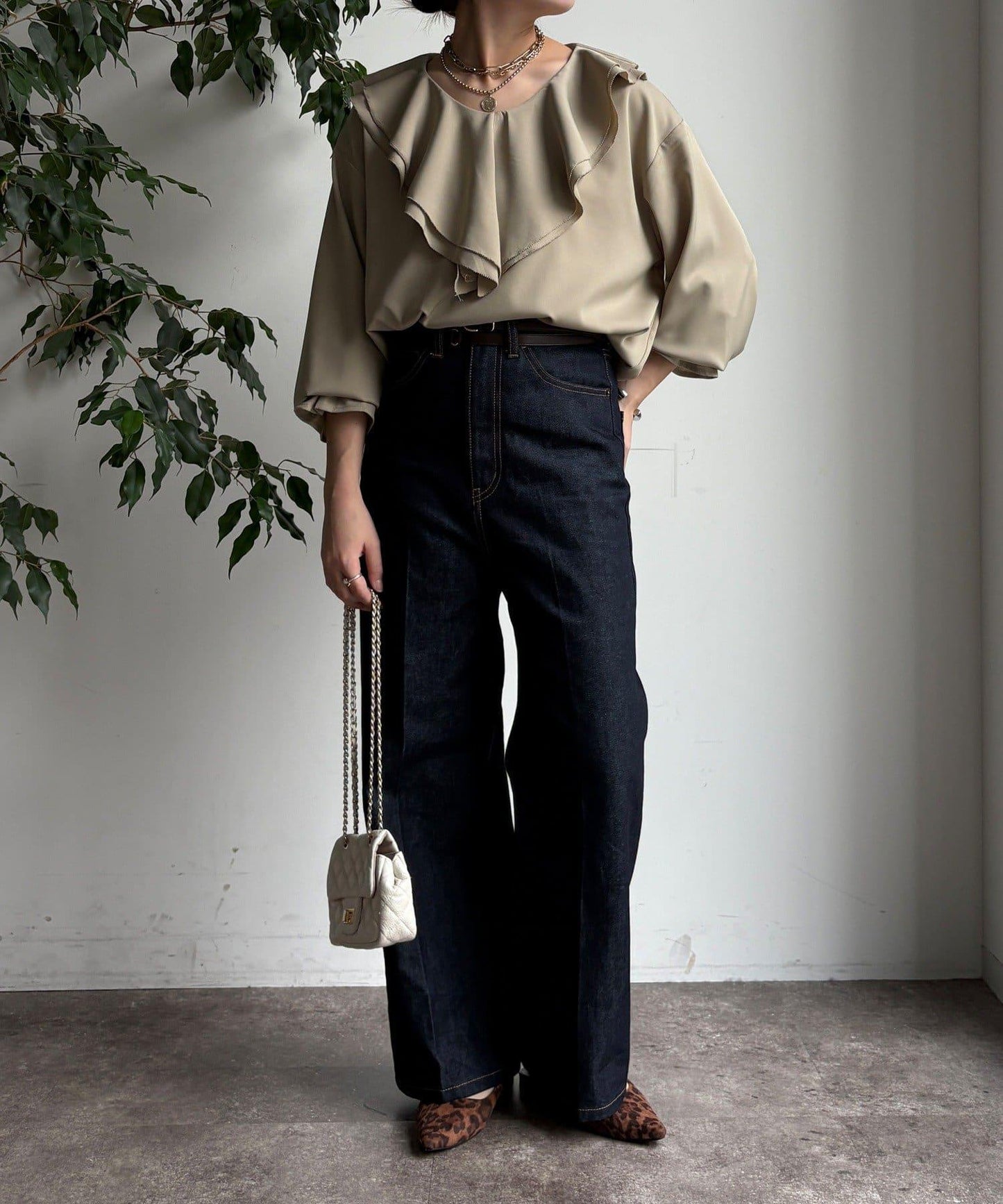 【WEB限定】ピコフリルカラーブラウス