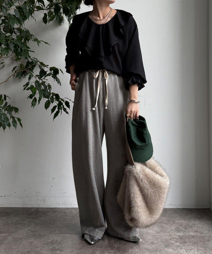 【WEB限定】ピコフリルカラーブラウス