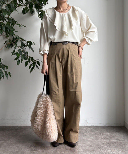 【WEB限定】ピコフリルカラーブラウス