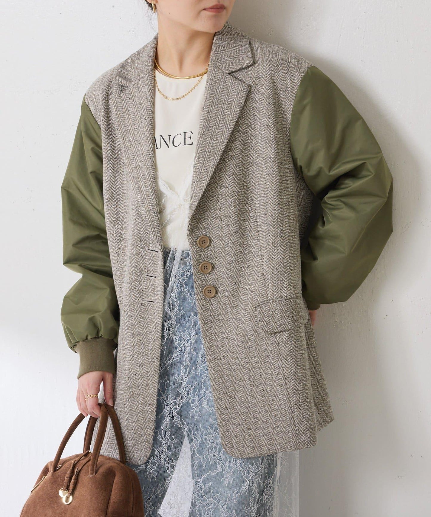 三扣拼接袖西裝夾克