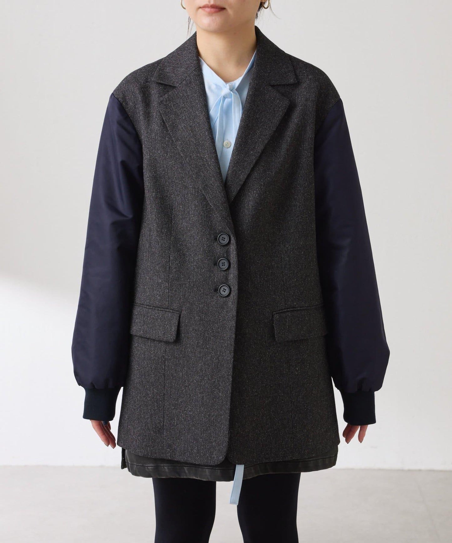 三扣拼接袖西裝夾克