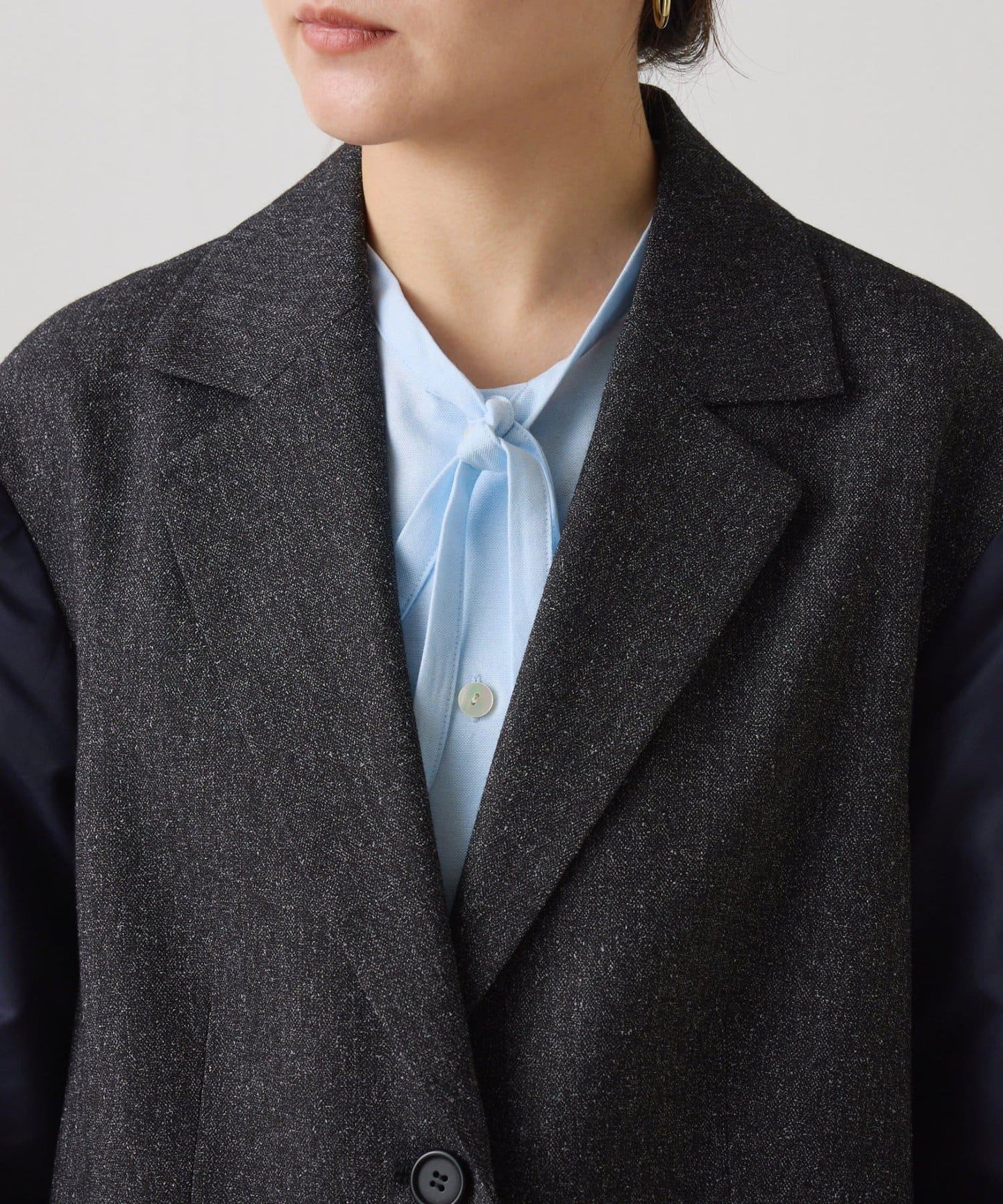 三扣拼接袖西裝夾克