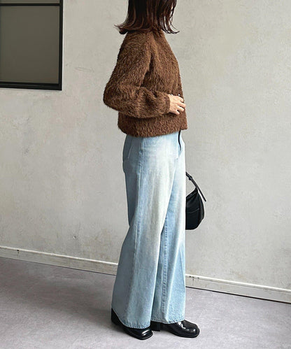 V領剪裁絨面開衫