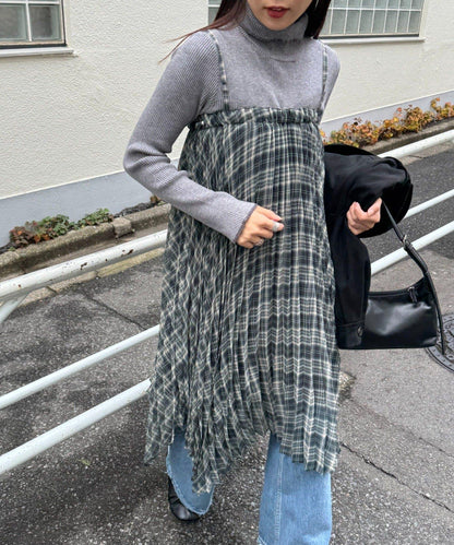 【也可作長款上衣】2WAY不規則下襬百褶格紋裙