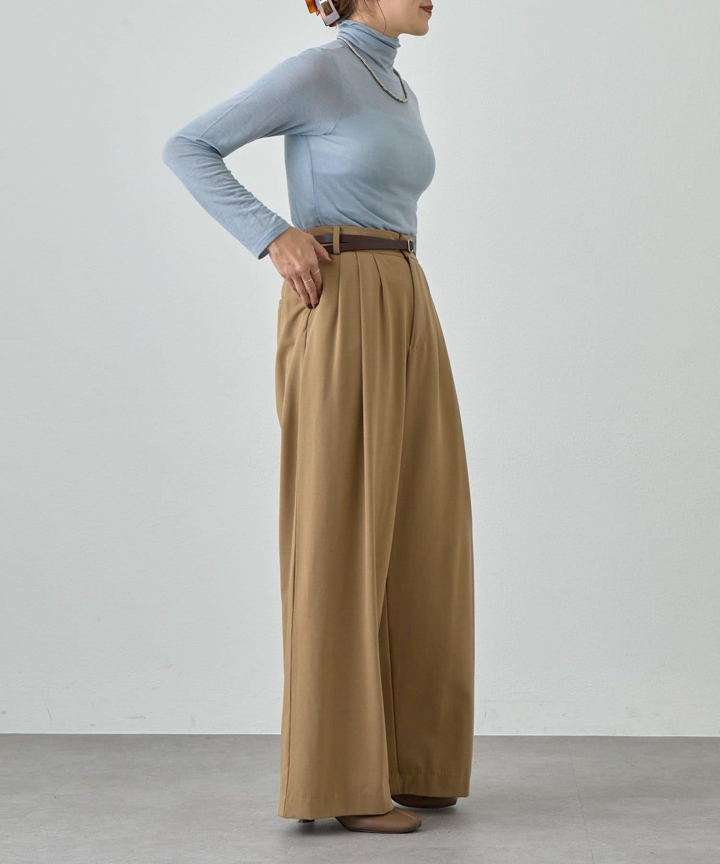 透視高領針織衫