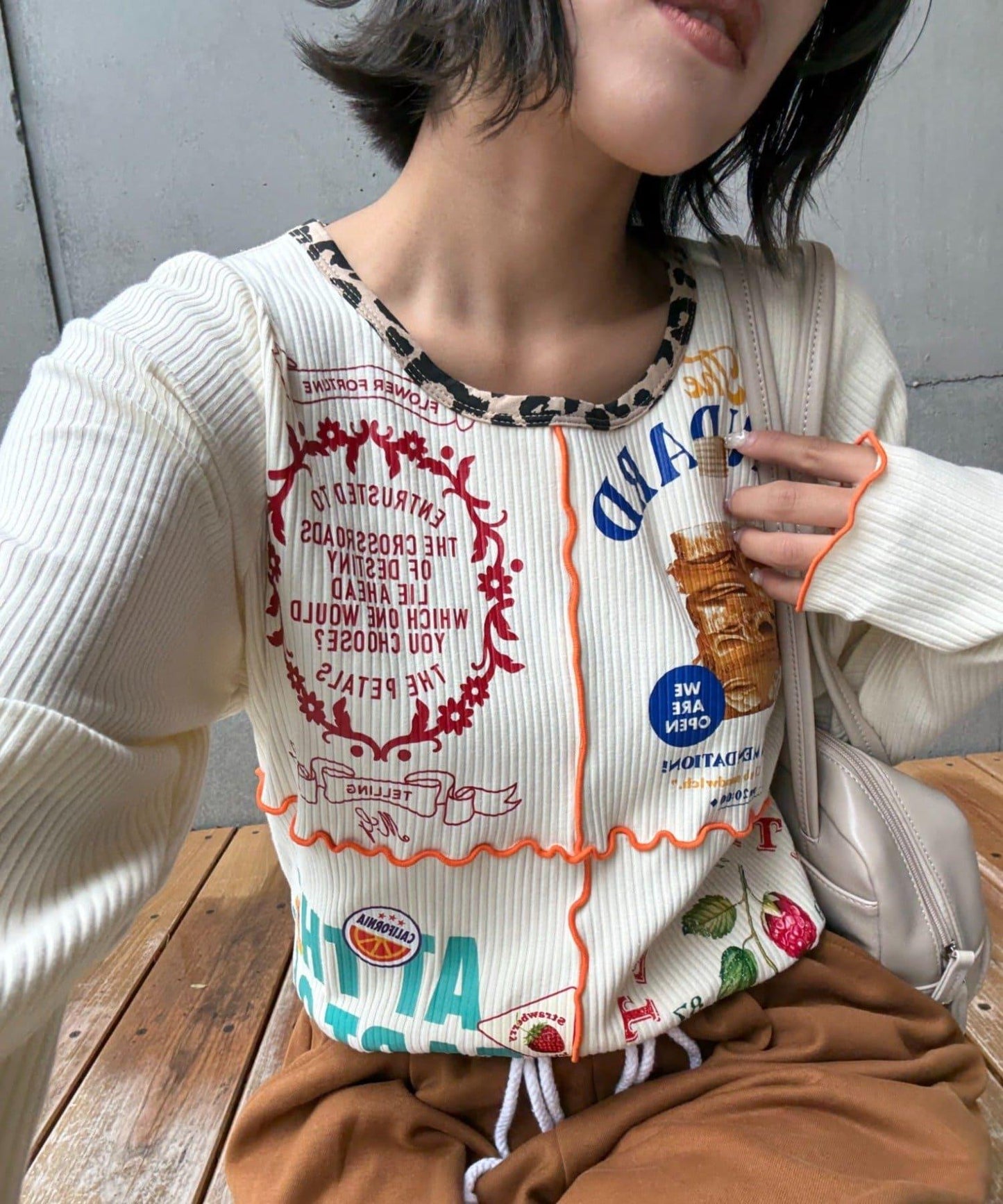 ★【HELLO.SANFRANCISCO/ハローサンフランシスコ】拼接印花上衣