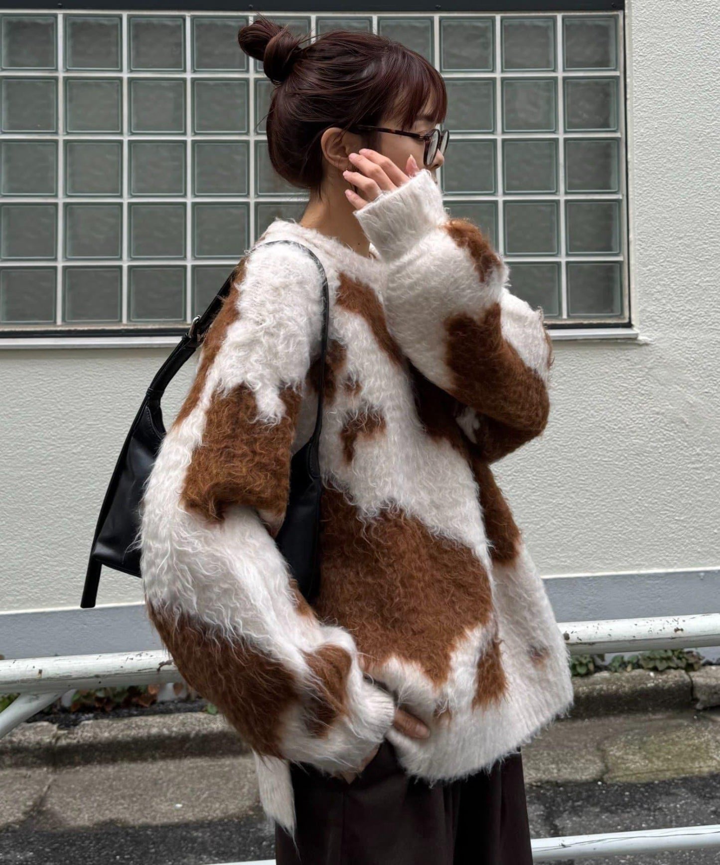 動物紋長毛針織衫