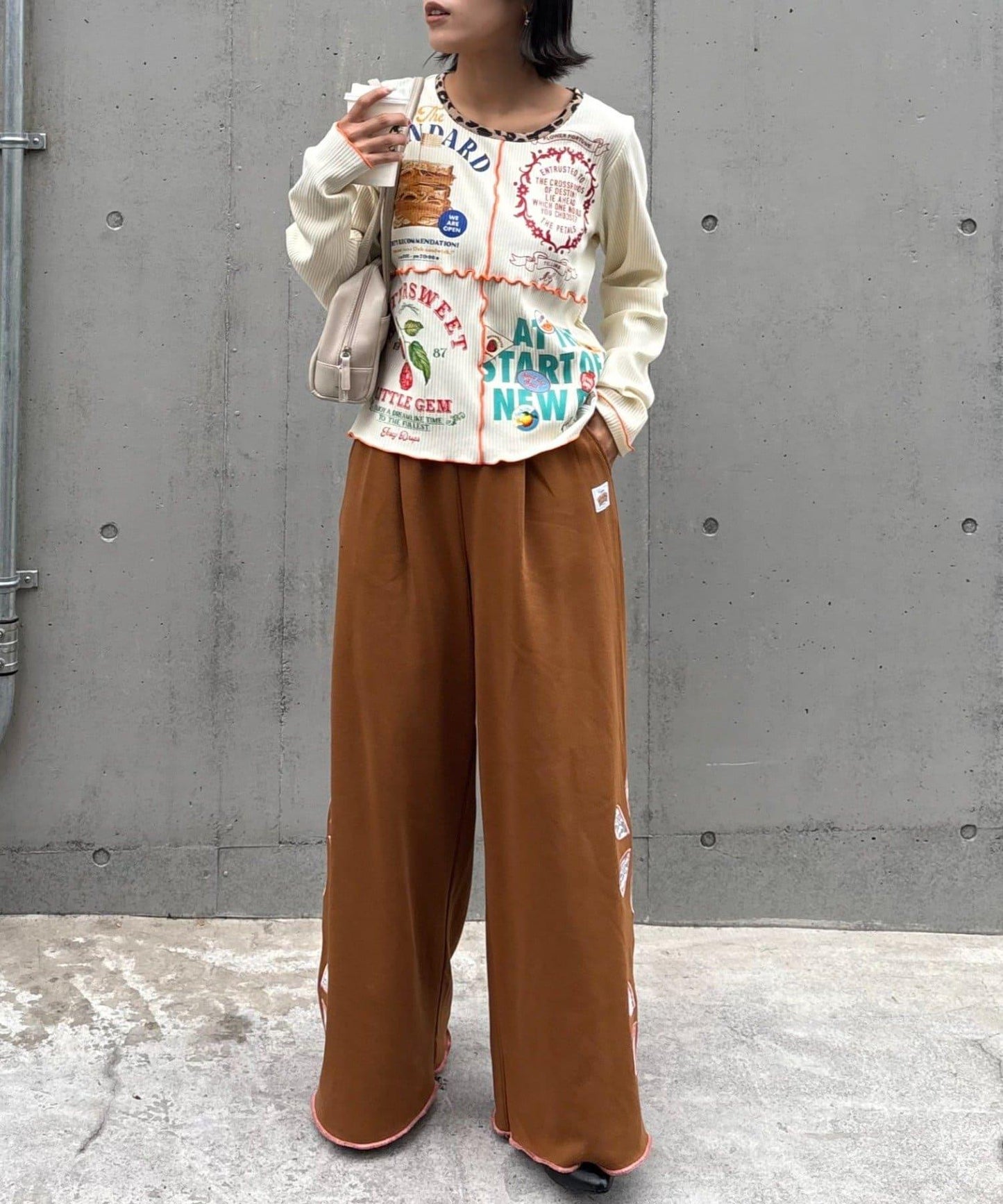 ★【HELLO.SANFRANCISCO/ハローサンフランシスコ】拼接印花上衣