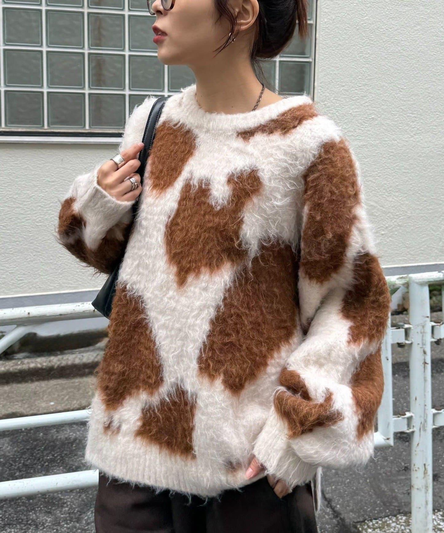 動物紋長毛針織衫