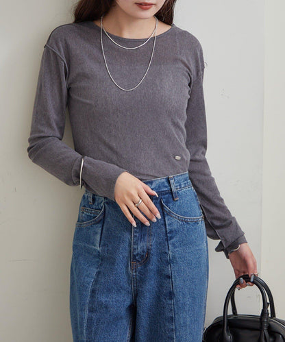 帶飾牌圓領長袖T恤