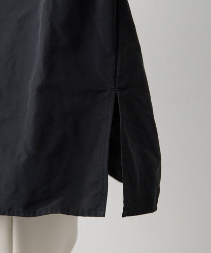 記憶塔夫綢泡泡袖襯衫