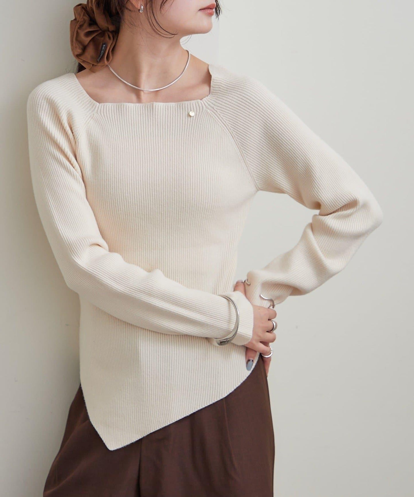 方領羅紋針織衫