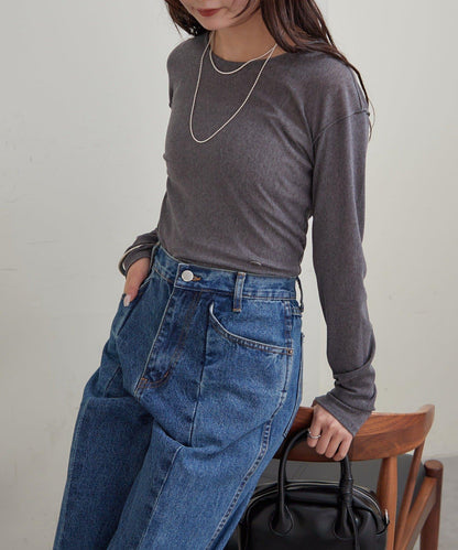 帶飾牌圓領長袖T恤