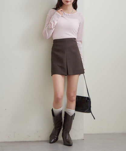 帶飾牌圓領長袖T恤