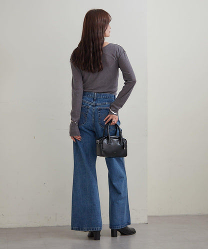 帶飾牌圓領長袖T恤