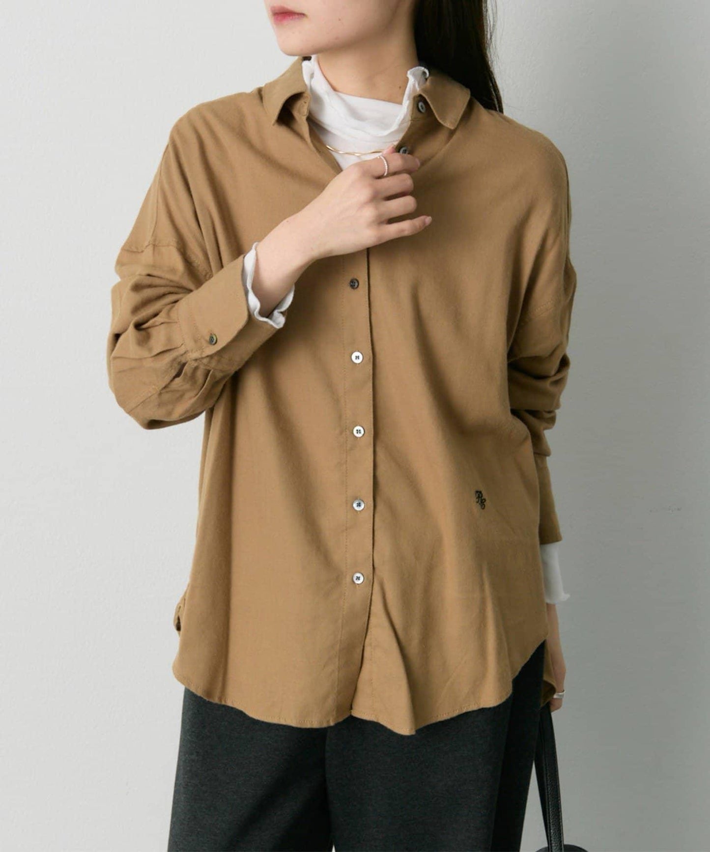 磨毛寬鬆襯衫上衣