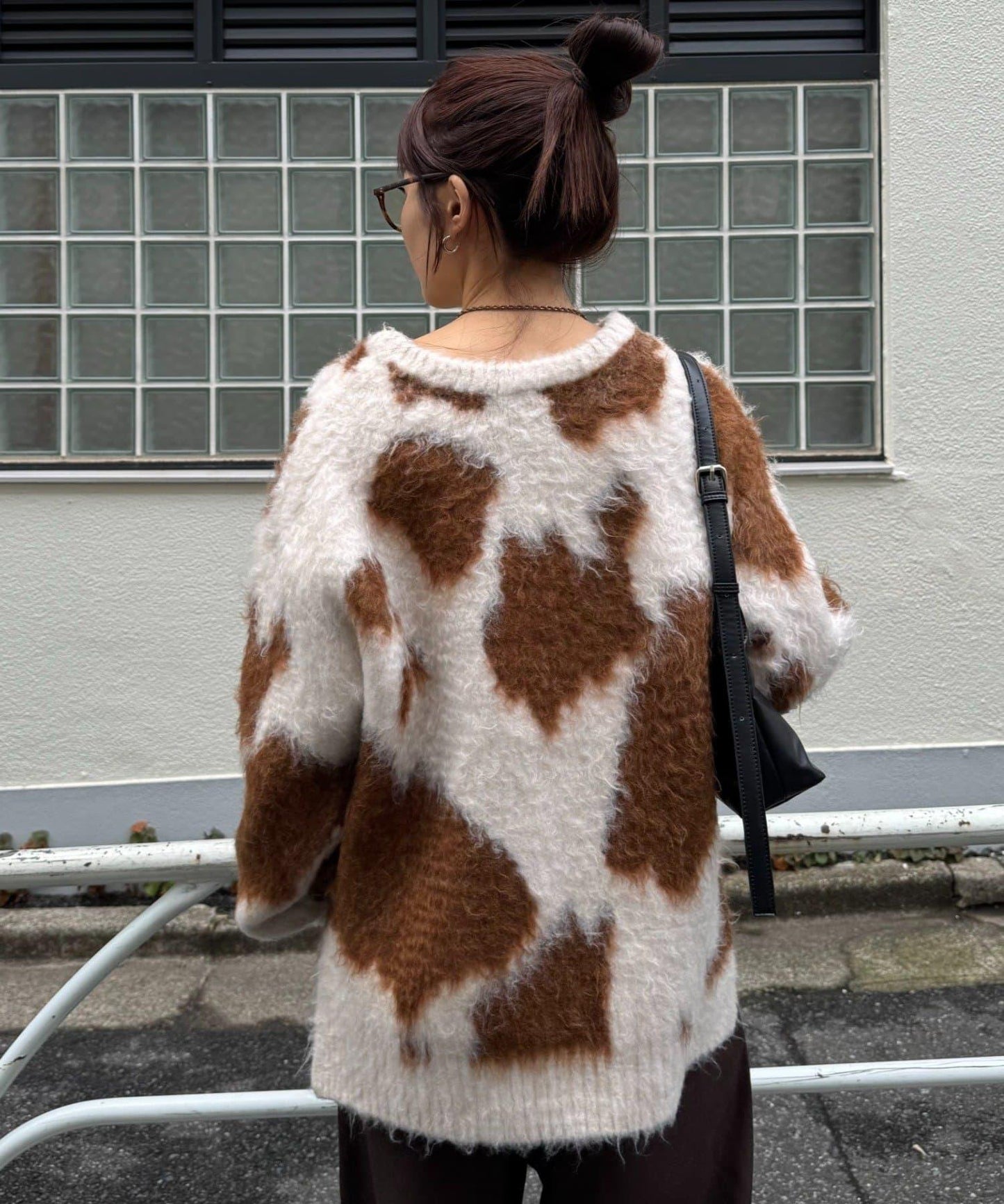 動物紋長毛針織衫