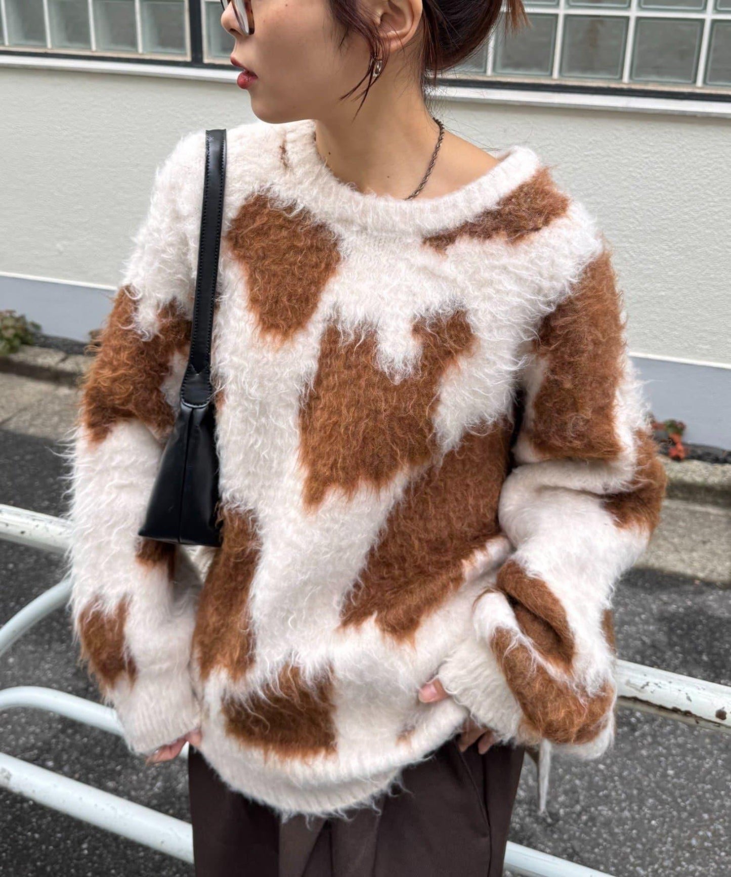 動物紋長毛針織衫