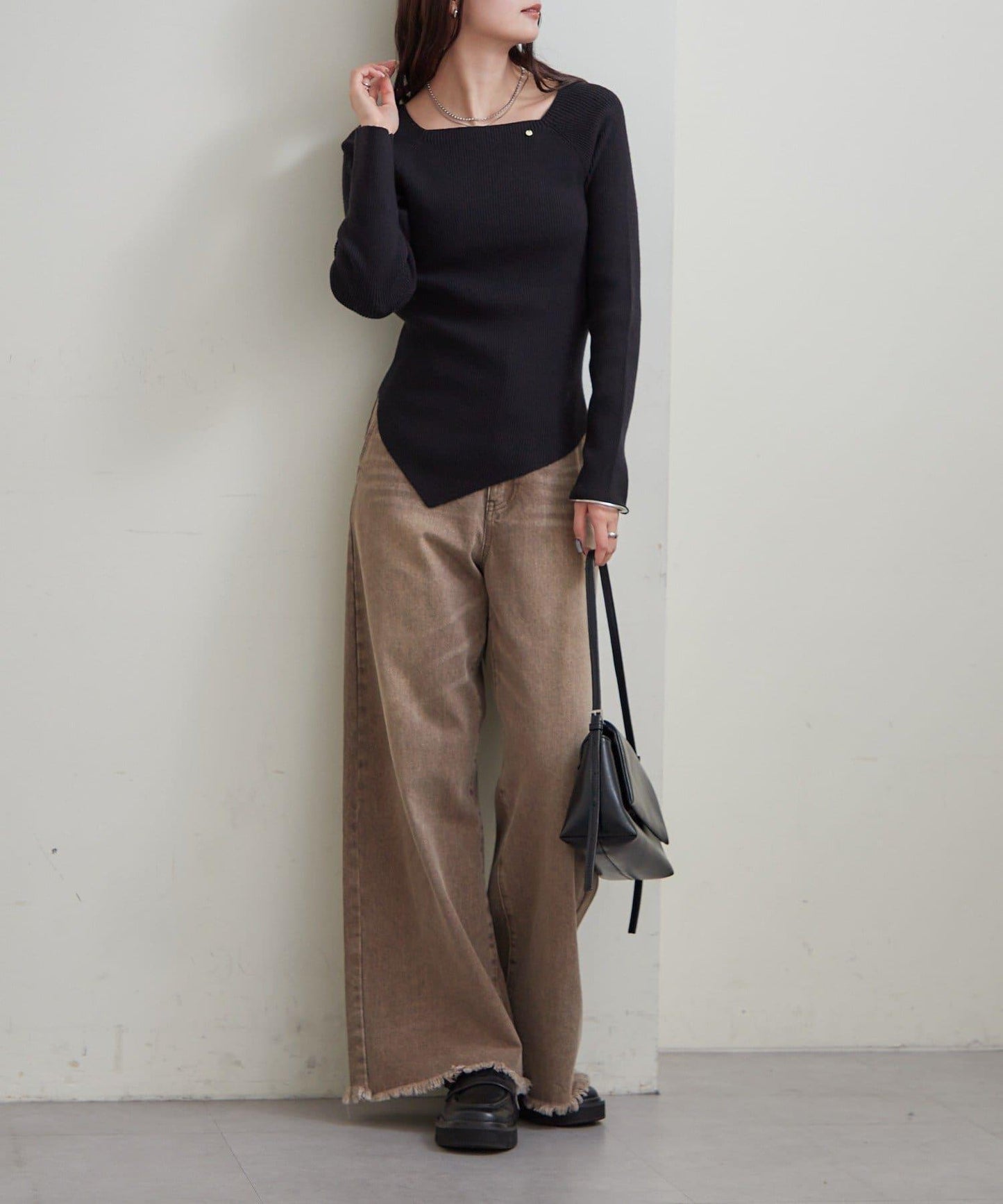 方領羅紋針織衫