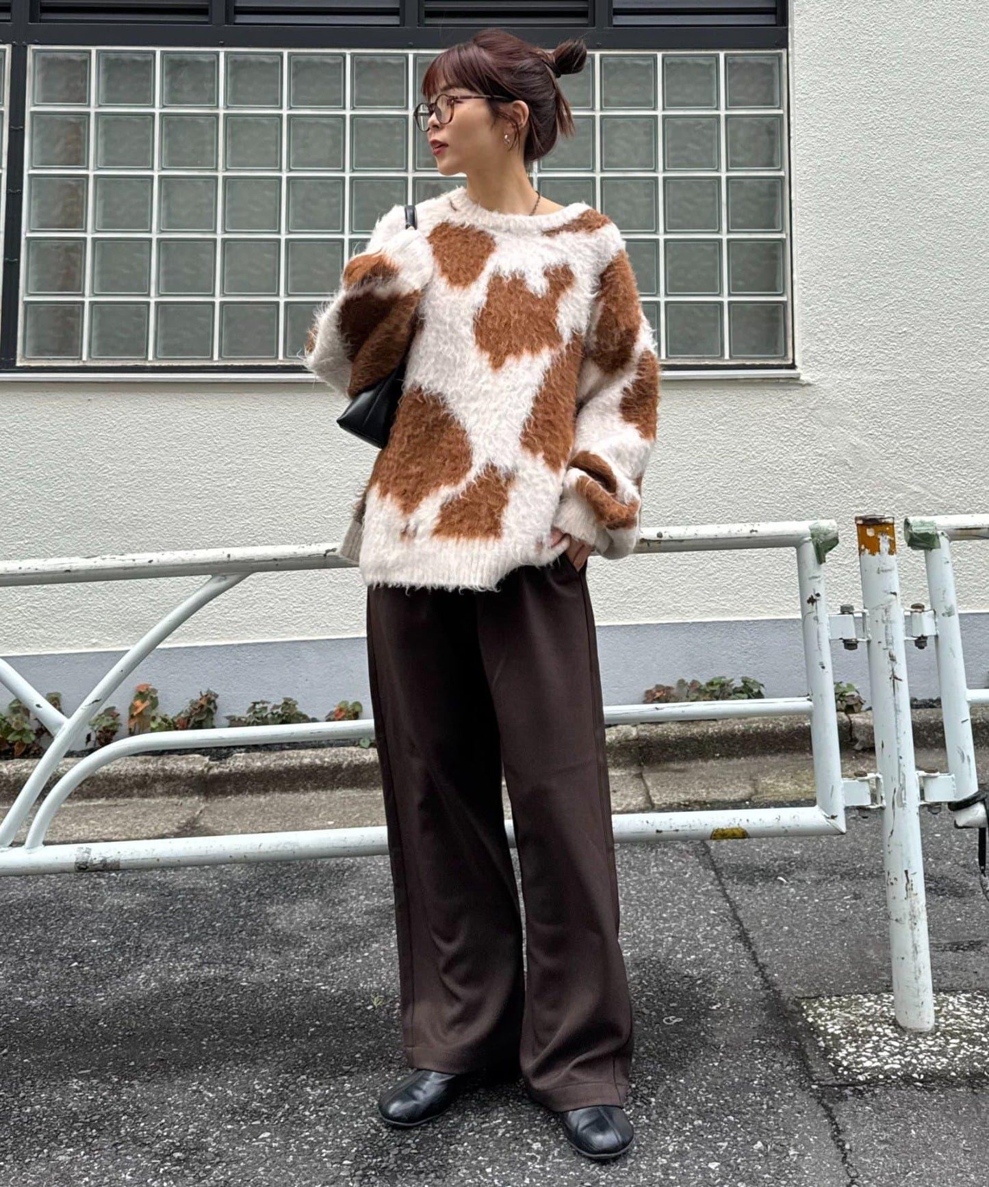 動物紋長毛針織衫