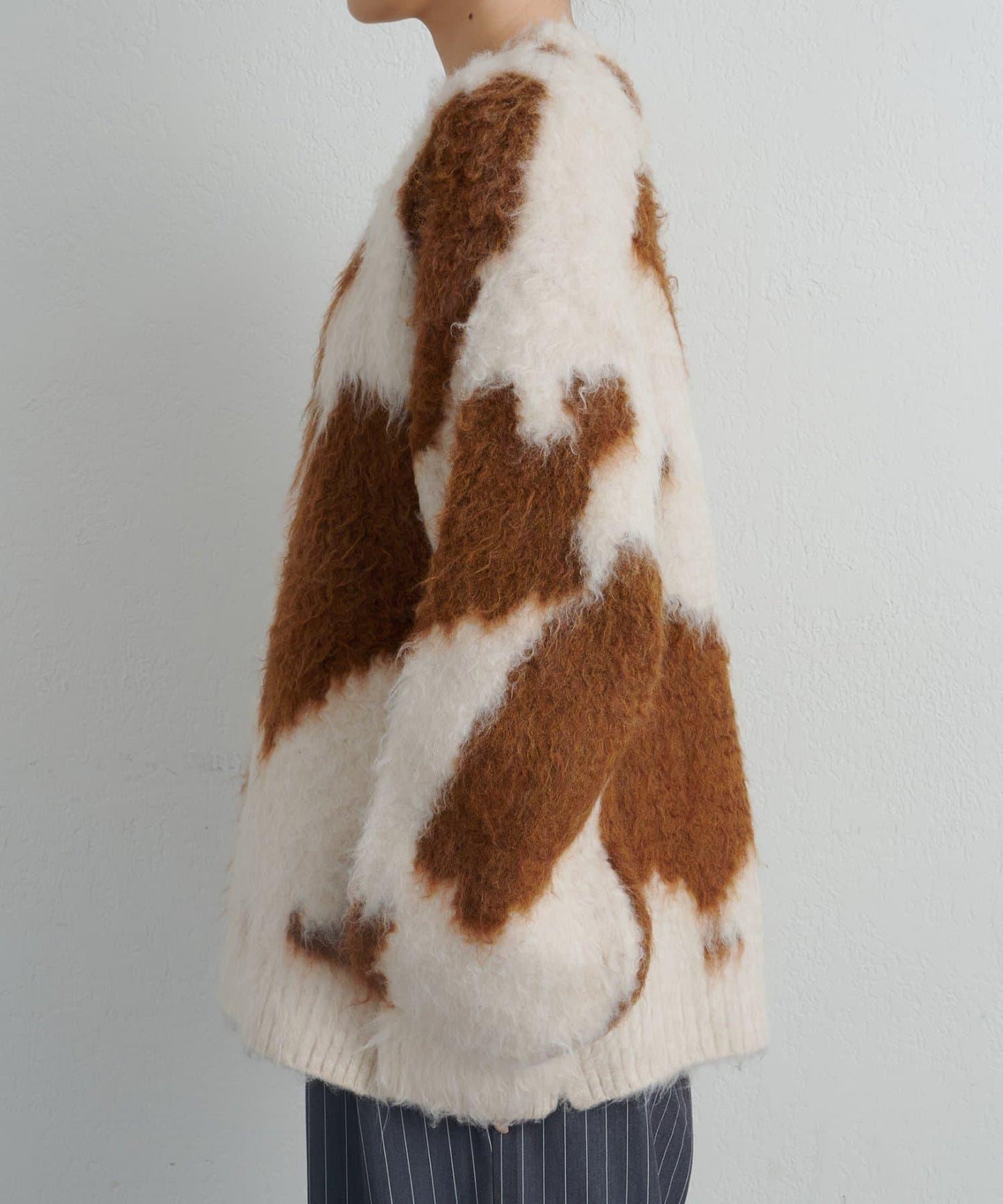 動物紋長毛針織衫