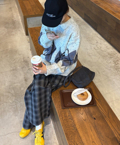 【UNISEX】菱格紋拼色領口雜色針織開衫