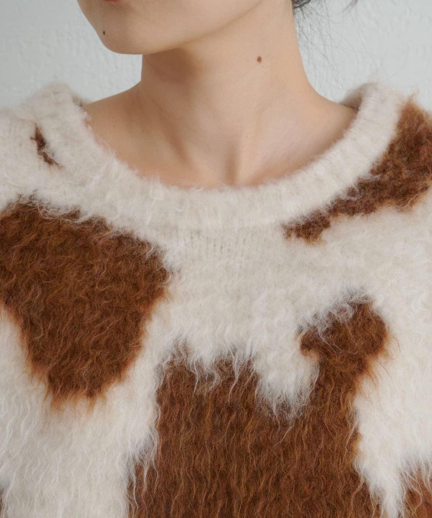 動物紋長毛針織衫