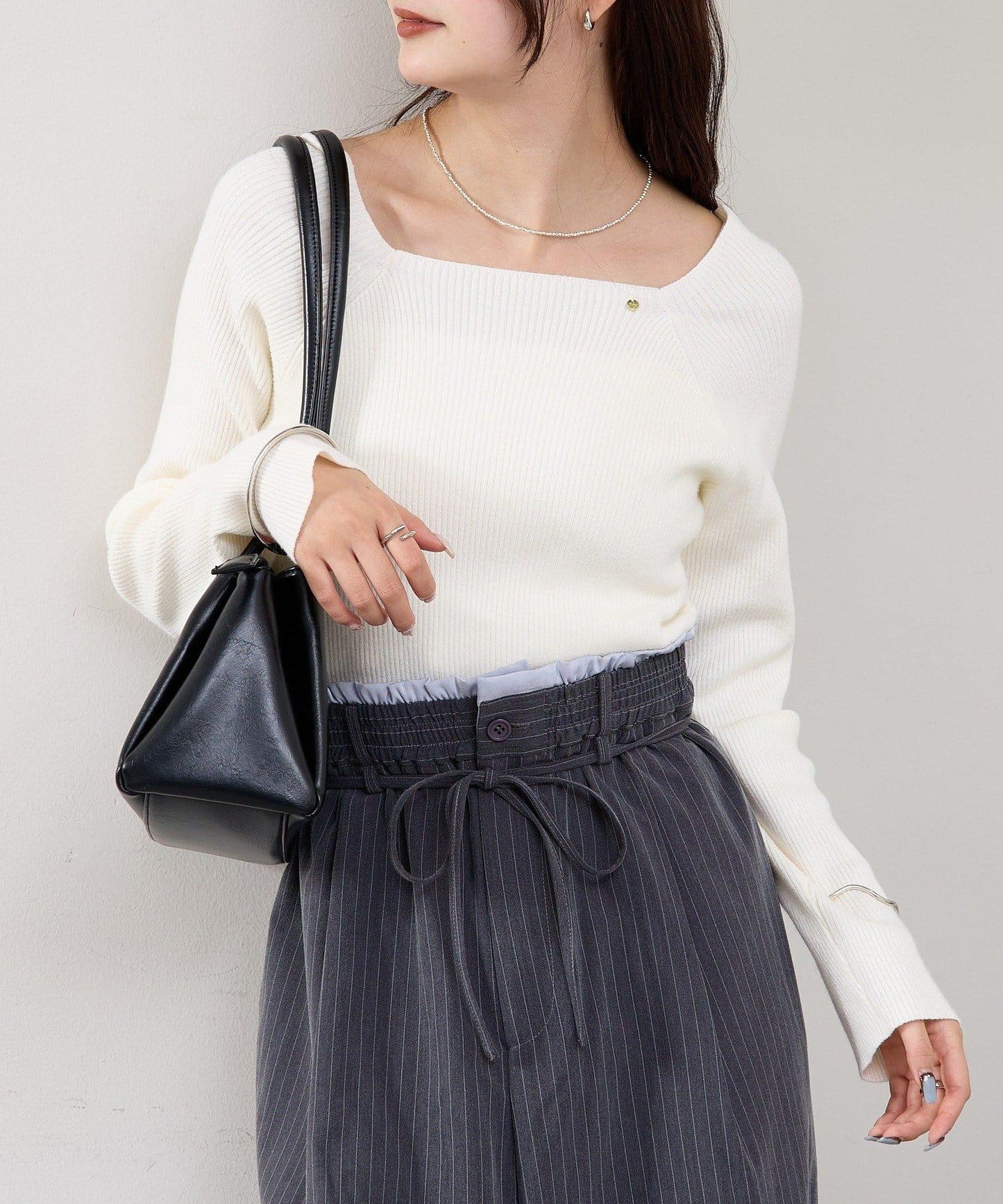 方領羅紋針織衫