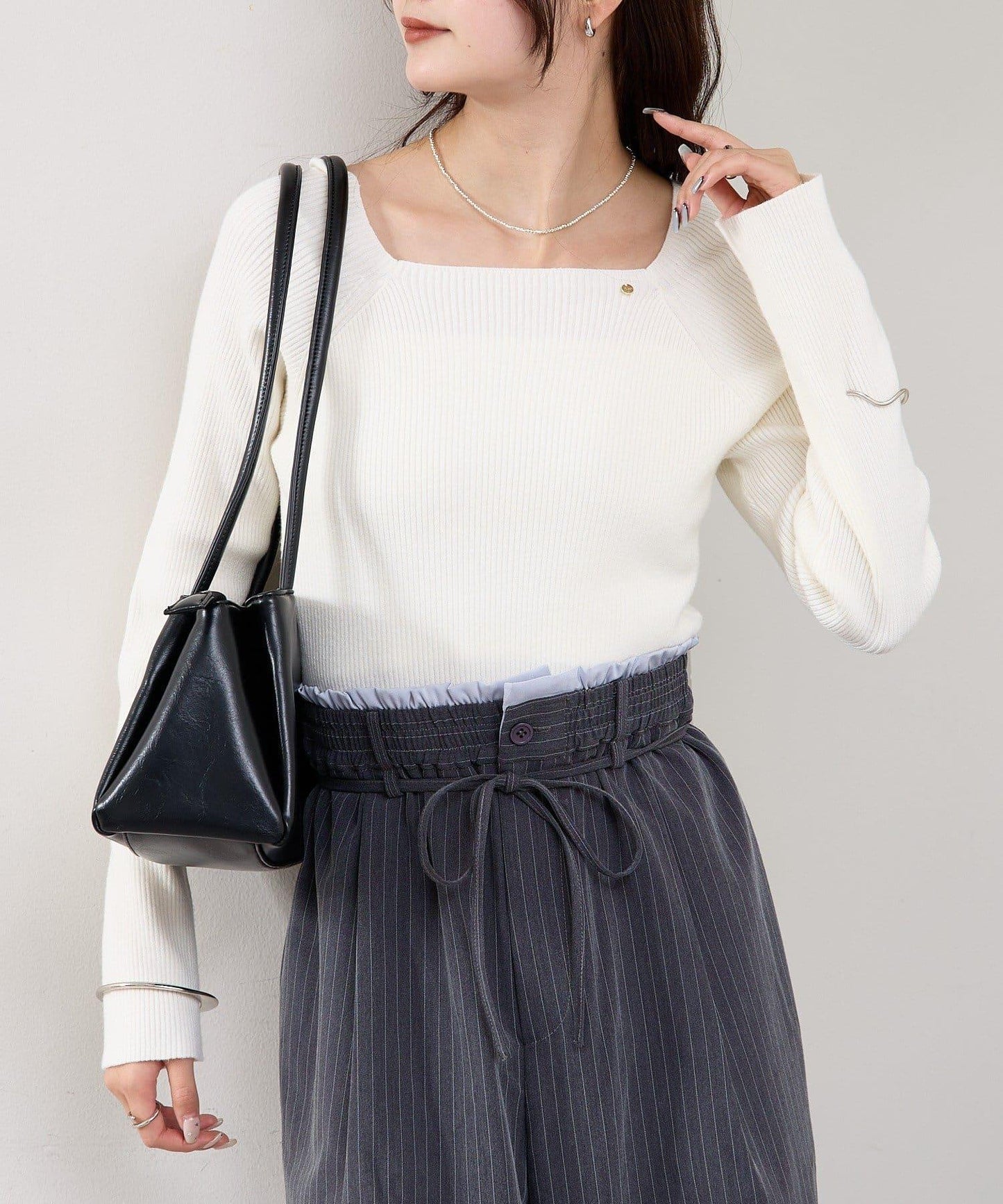 方領羅紋針織衫