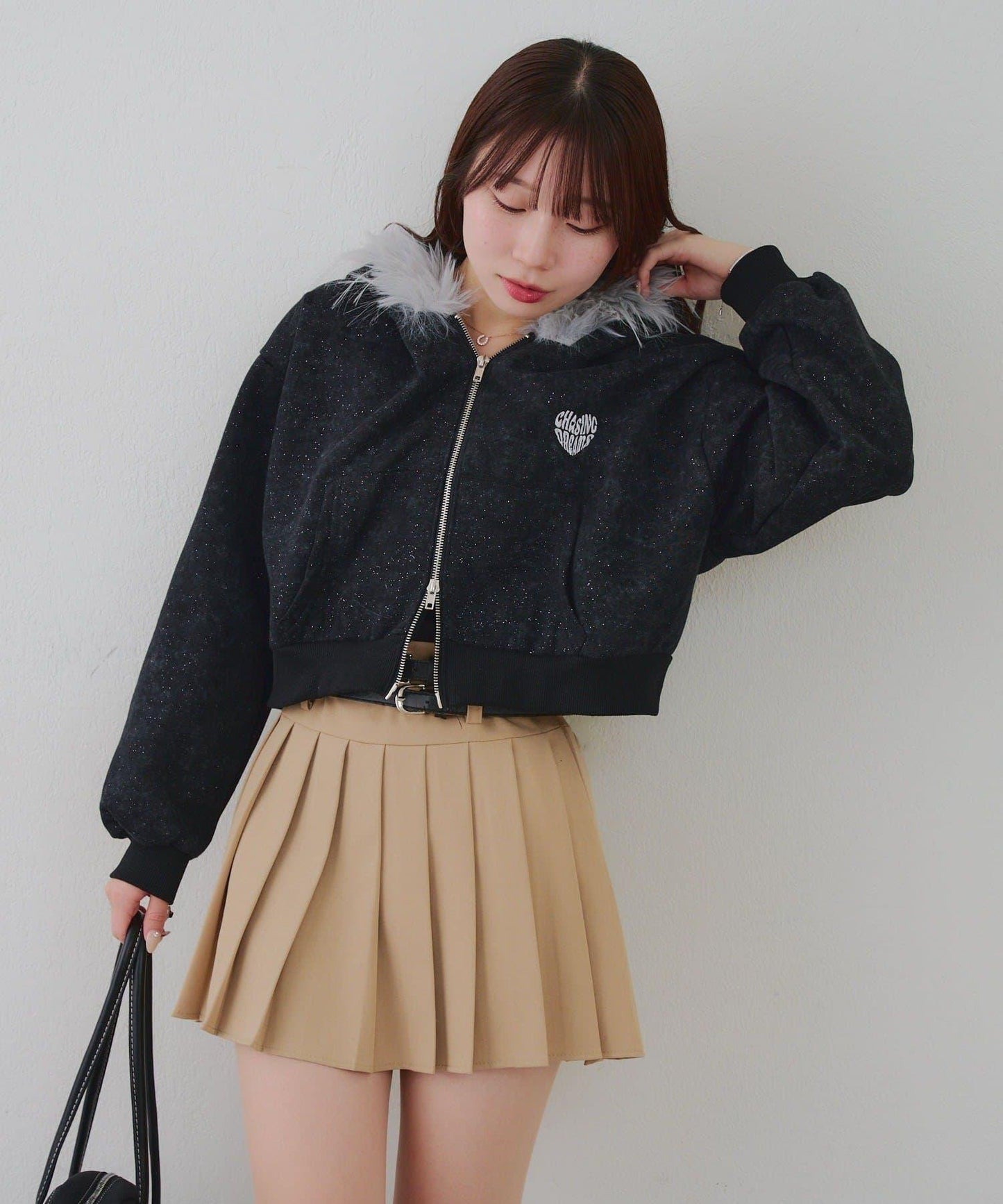 【RMAF】帶毛絨帽亮片連帽衫