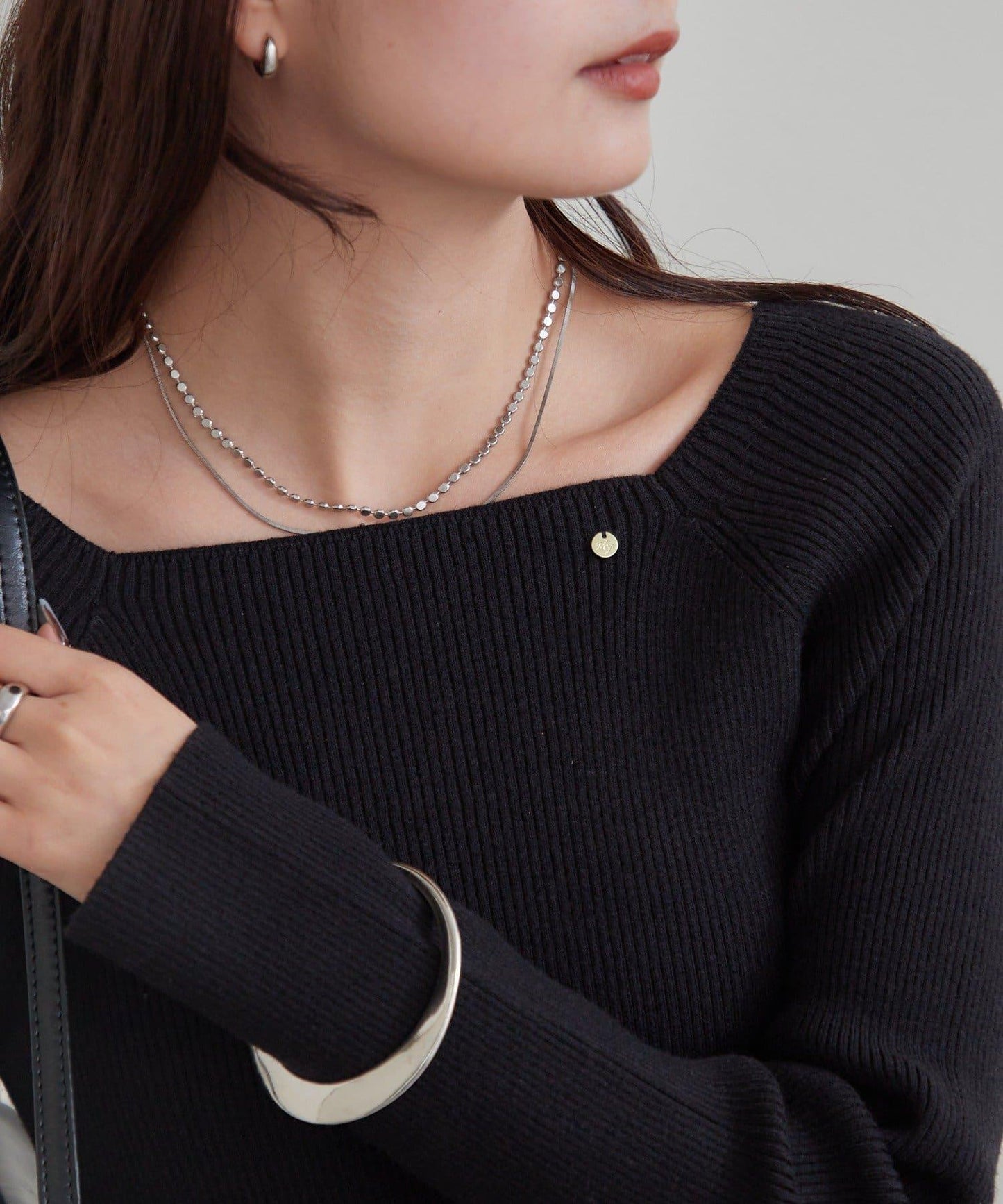 方領羅紋針織衫