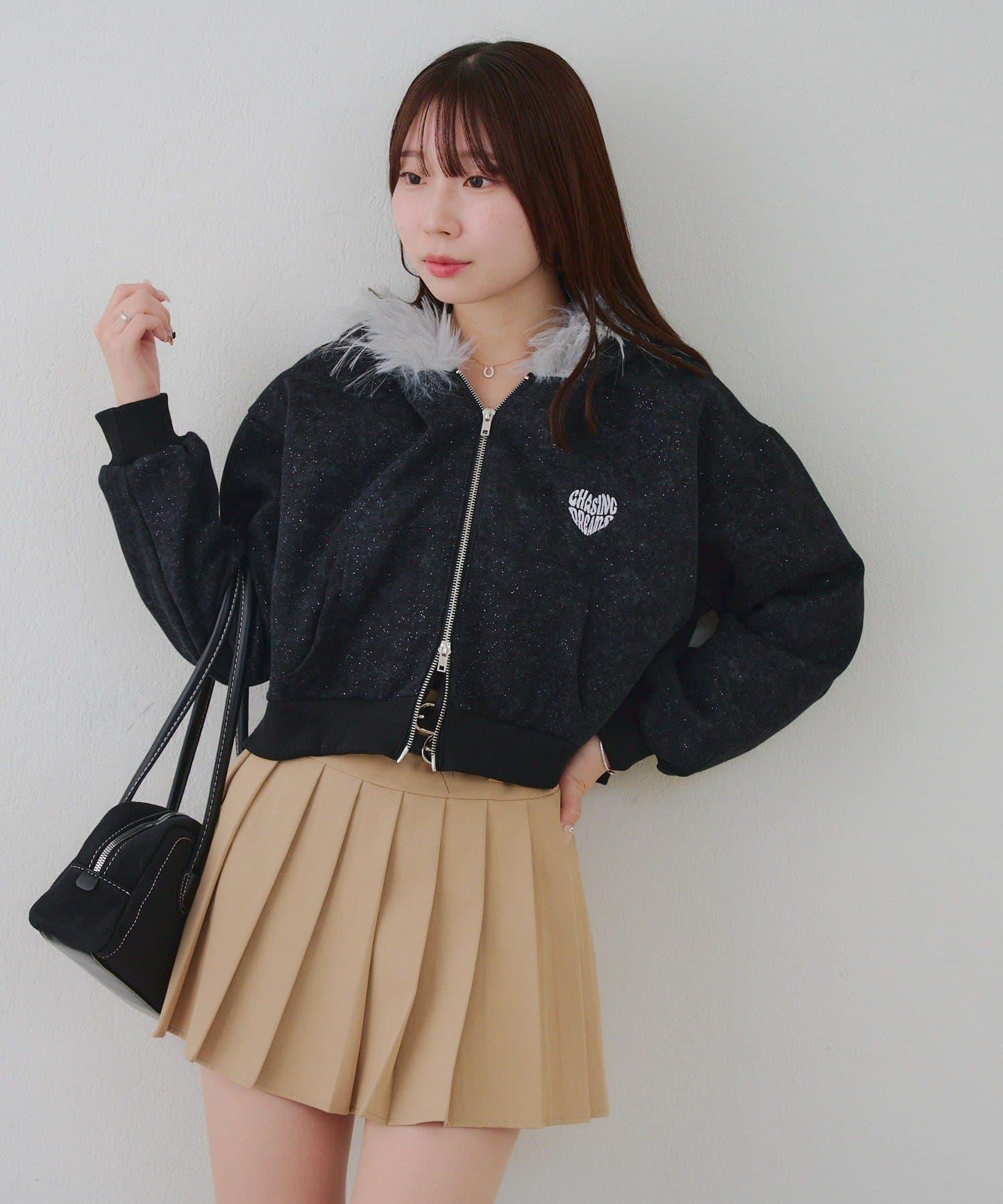 【RMAF】帶毛絨帽亮片連帽衫