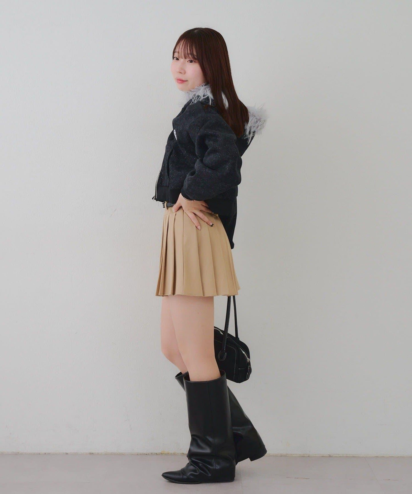 【RMAF】帶毛絨帽亮片連帽衫