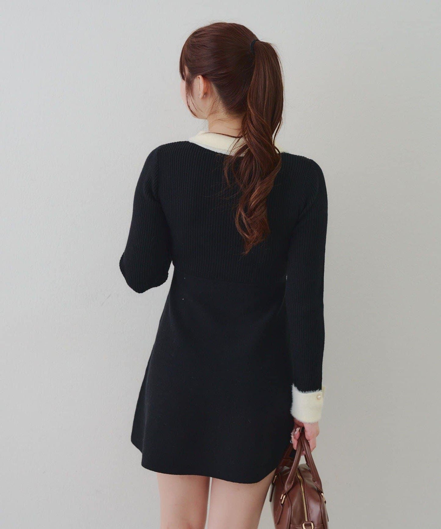 羽毛領羅紋針織連衣裙