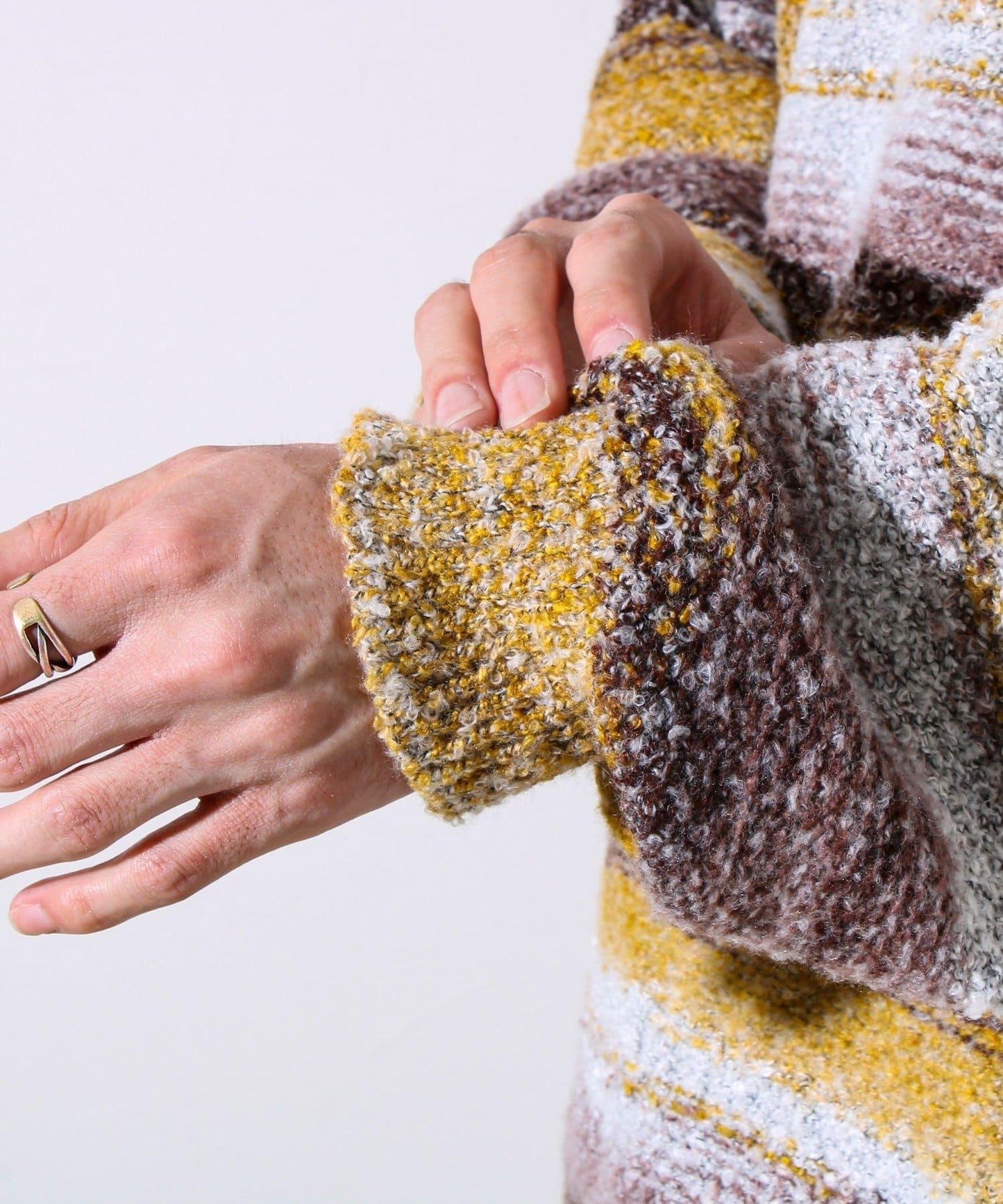 【蓬鬆立體感】漸變花呢套頭衫