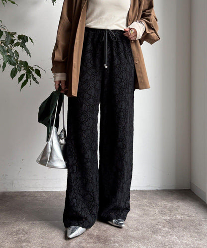 磨毛蕾絲休閒褲