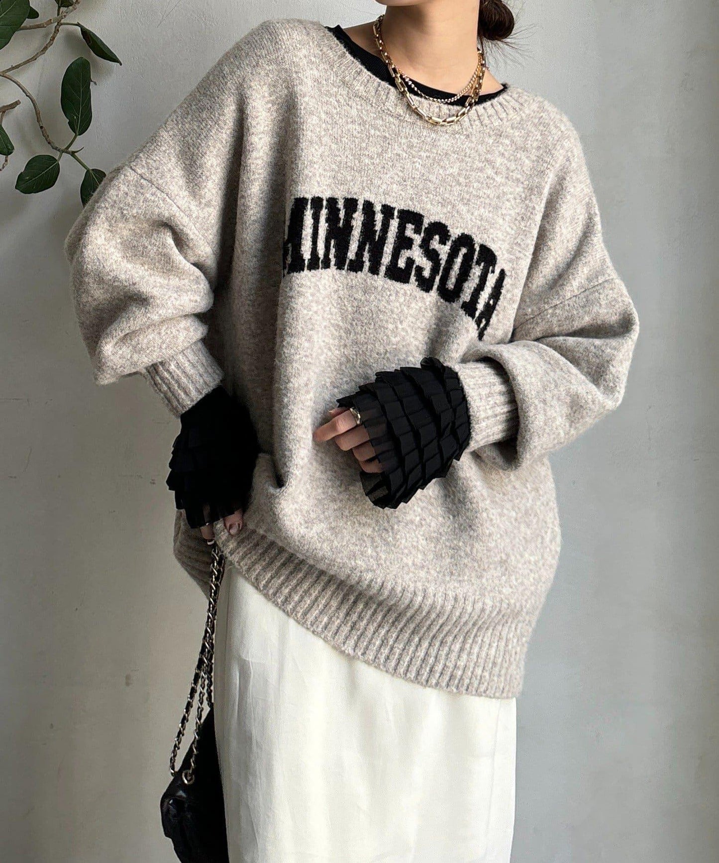 袖部荷葉邊上衣