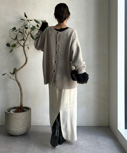 袖部荷葉邊上衣