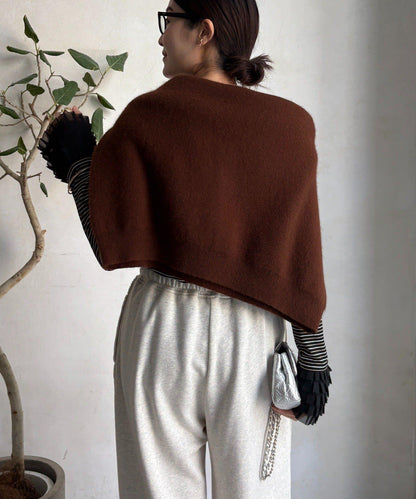 袖部荷葉邊上衣