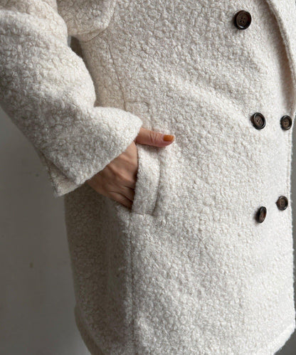 羊羔絨羽絨雙排扣西裝領大衣