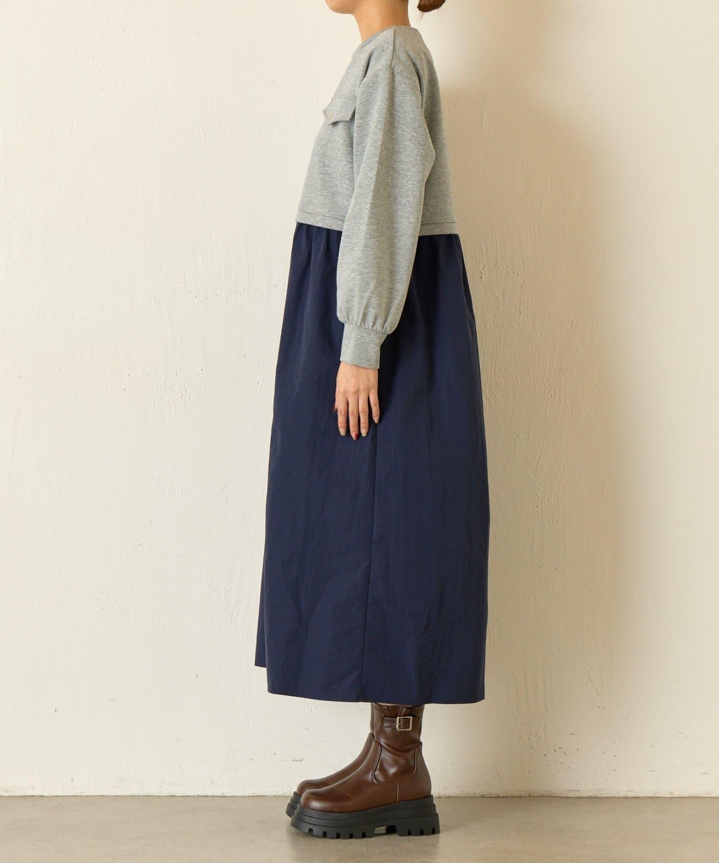 層疊風格尼龍連衣裙