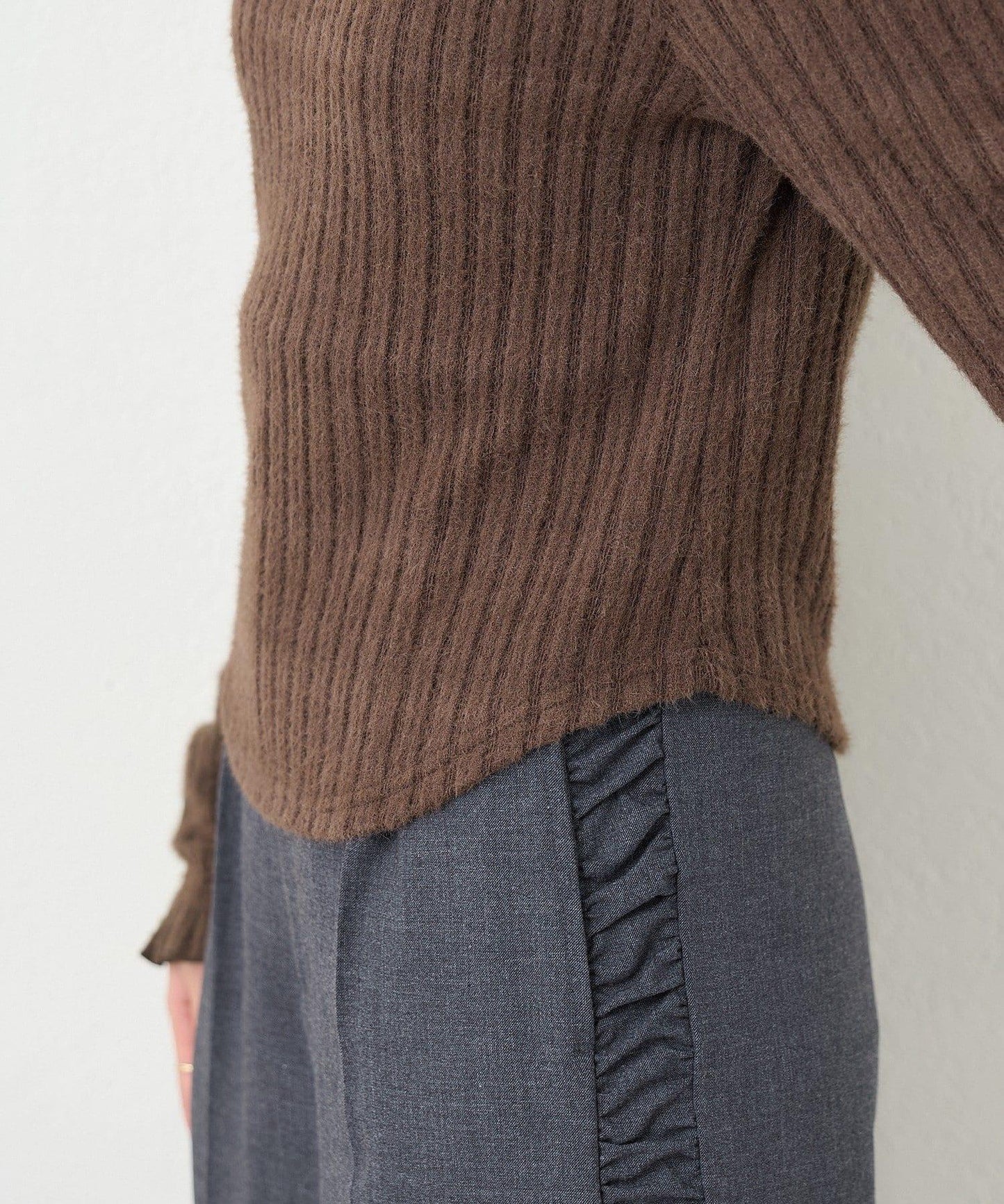 【4色可選/前後兩穿】B 長毛絨褶皺袖上衣