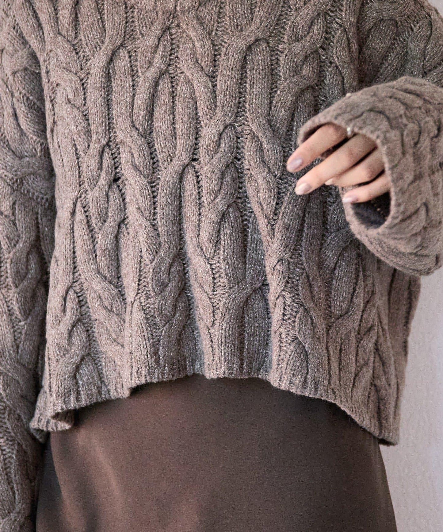 【展現成熟女性魅力】流蘇領麻花針織衫/預計12月上旬發貨