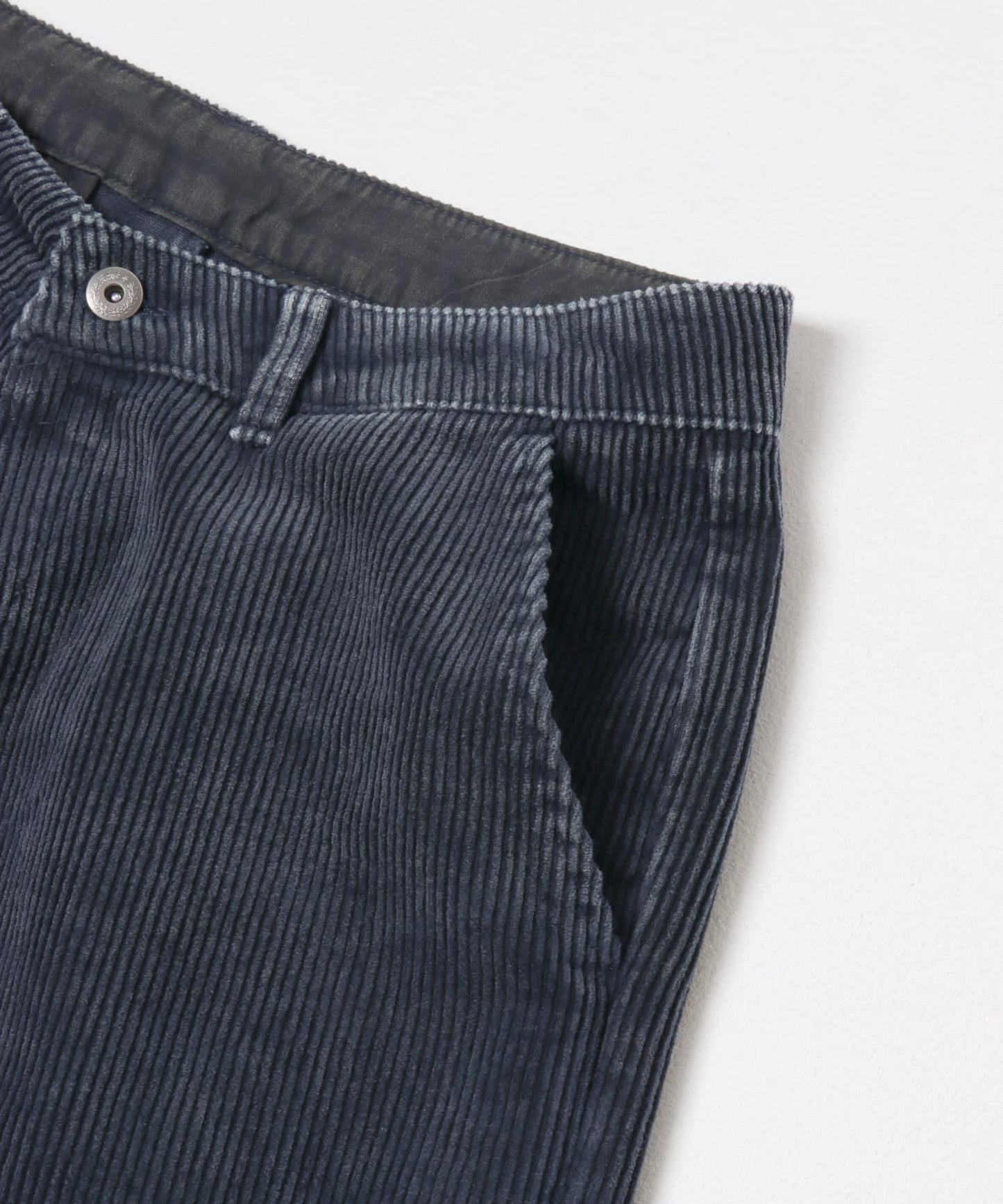 化學纖維燈芯絨直筒褲