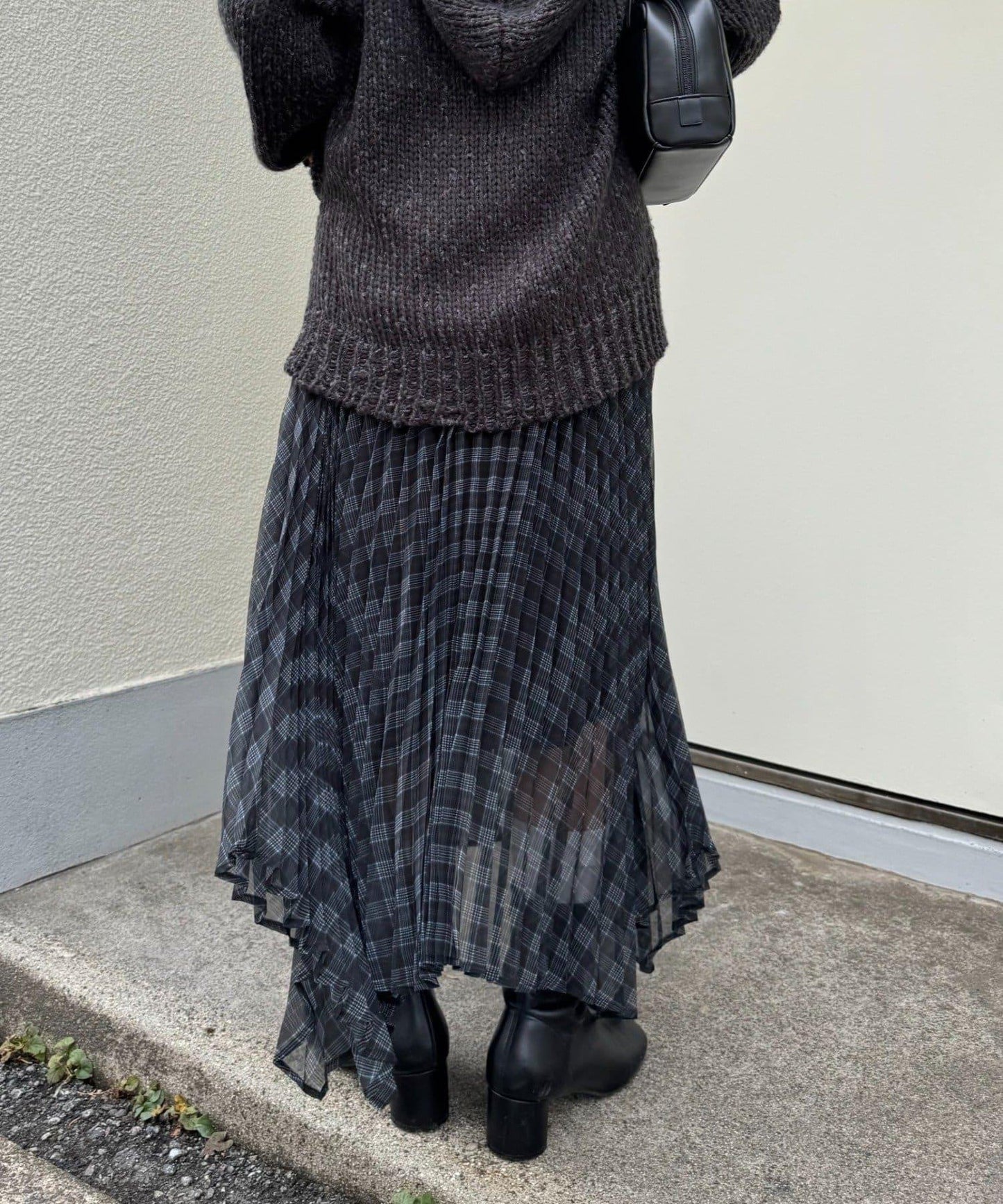 【也可作長款上衣】2WAY不規則下襬百褶格紋裙
