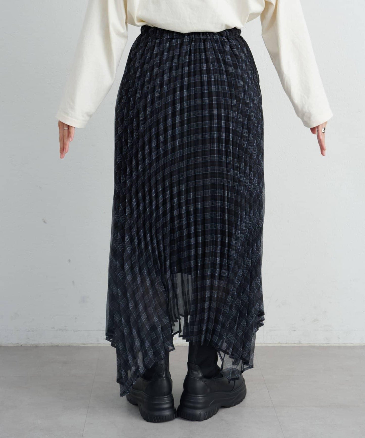 【也可作長款上衣】2WAY不規則下襬百褶格紋裙