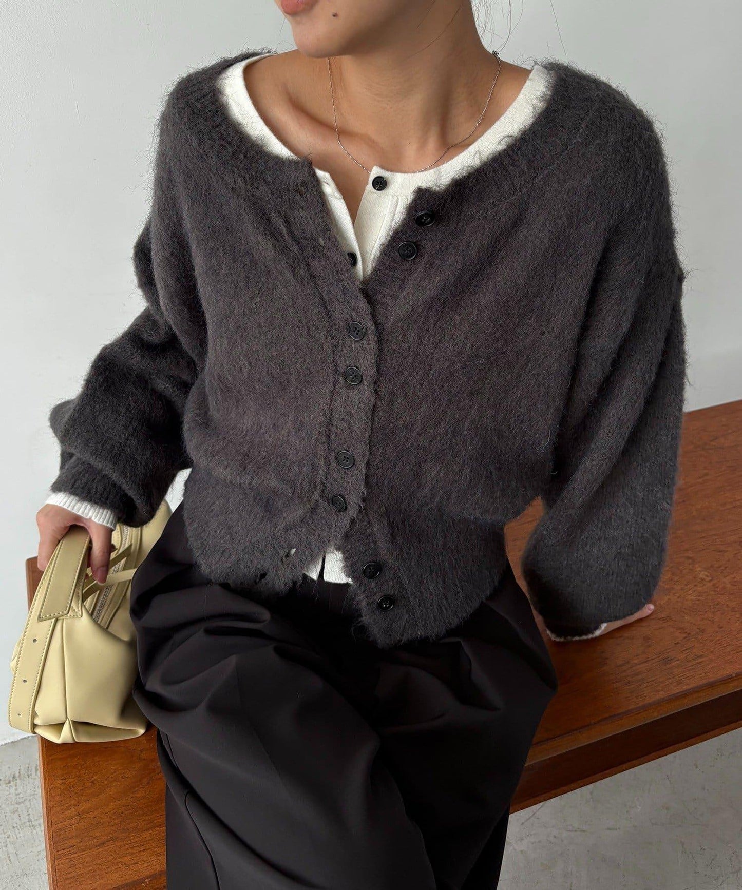 【前後兩穿】馬海毛絨感泡泡袖開衫