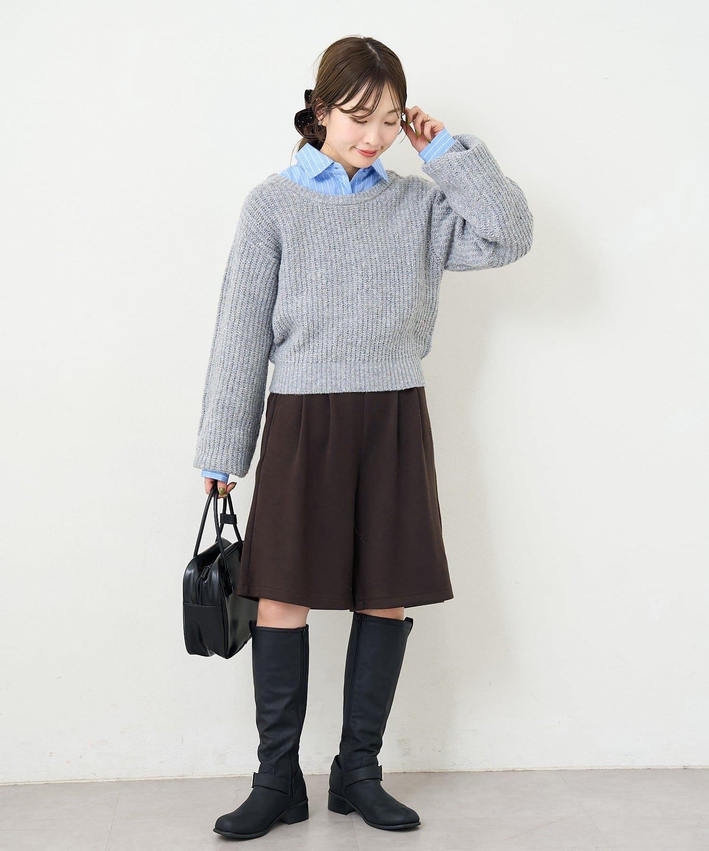 【前後兩穿】B 閃粉後開衩套頭衫