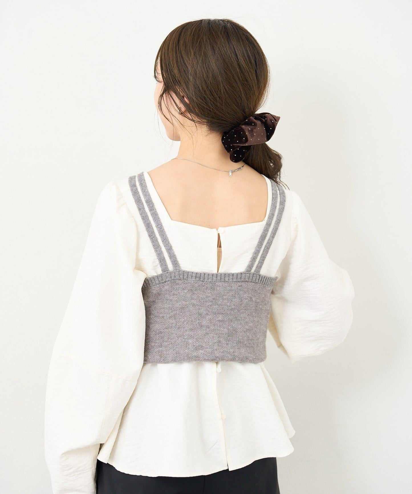 B 菱格吊帶套裝開衫